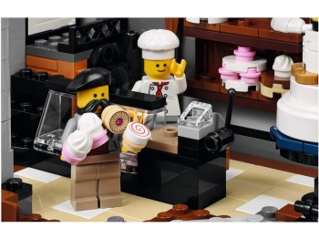  LEGO Creator 10255 Plac Zgromadzeń