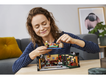 LEGO Ideas 21319 Central Perk
