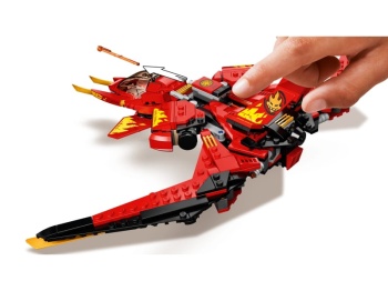 LEGO Ninjago 71704 Pojazd bojowy Kaia