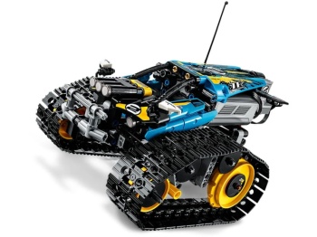 LEGO Technic 42095 Sterowana wyścigówka kaskaderska