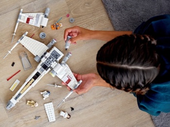 LEGO Star Wars 75301 Luke Skywalker's X-wing Fighter