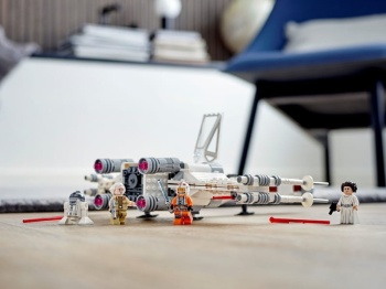 LEGO Star Wars 75301 Luke Skywalker's X-wing Fighter
