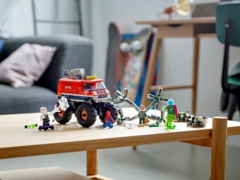 LEGO Super Heroes 76174 Monster truck Spider-Mana kontra Mysterio