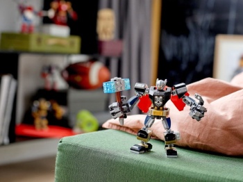 LEGO Super Heroes 76169 Opancerzony mech Thora