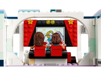 LEGO Friends 41448 Kino w Heartlake City