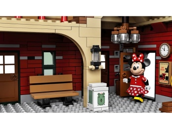 LEGO Disney 71044 Pociąg i dworzec Disney