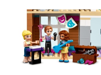 LEGO Friends 41682 Szkoła w mieście Heartlake