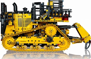LEGO Technic 42131 Buldożer Cat D11T