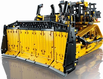LEGO Technic 42131 Buldożer Cat D11T