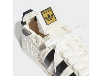 LEGO 10282 Icons But adidas Originals Superstar