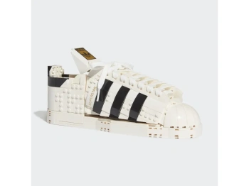 LEGO 10282 Icons But adidas Originals Superstar