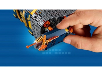 LEGO Nexo Knights 72006  Arsenał Axla