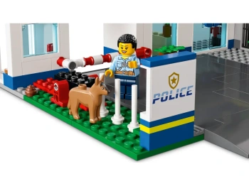 LEGO 60316 City Posterunek policji