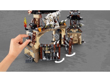 LEGO Ninjago 70655 Smocza jama