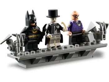 LEGO Super Heroes 76161 Batwing z 1989 roku