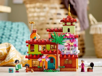 LEGO 43202 Disney Encanto Dom Madrigalów