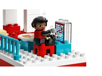 LEGO 10970 DUPLO Remiza strażacka i helikopter