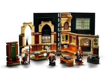 LEGO 76397 Harry Potter Chwile z Hogwartu: zajęcia z obrony przed czarną magią