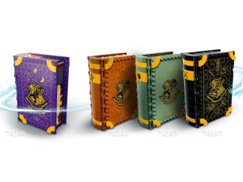 LEGO 76396 Harry Potter Chwile z Hogwartu: zajęcia z wróżbiarstwa