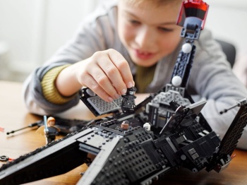 LEGO 75336 Star Wars Transporter Inkwizytorów Scythe