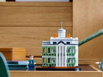 LEGO 40521 Disney Miniaturowa nawiedzona rezydencja Disneya
