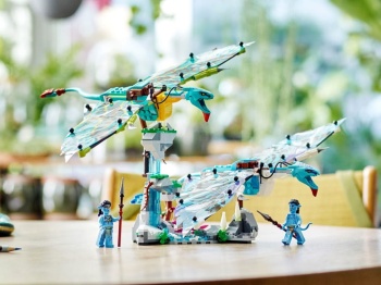 LEGO 75572 Avatar Pierwszy lot na zmorze Jake’a i Neytiri