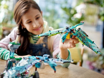 LEGO 75572 Avatar Pierwszy lot na zmorze Jake’a i Neytiri