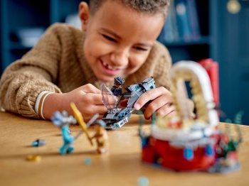 LEGO 76213 Super Heroes Sala tronowa króla Namora