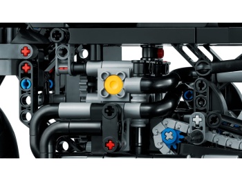 LEGO 42155 Technic BATMAN — BATMOTOR™