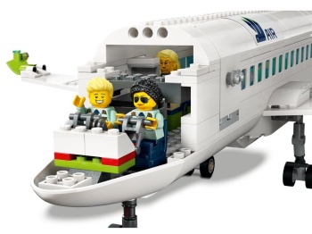 Minifigurki w LEGO 60367 City Samolot pasażerski