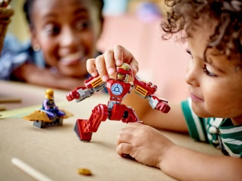 LEGO 76263 Super Heroes Hulkbuster Iron Mana vs. Thanos