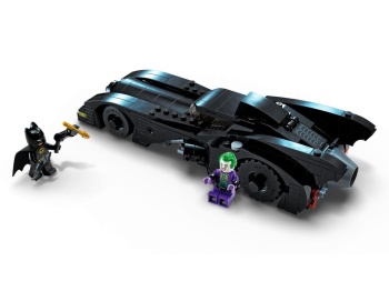 LEGO 76224 Super Heroes Batmobil: Pościg Batmana za Jokerem