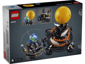 LEGO 42179 Technic Planeta Ziemia i Księżyc na orbicie