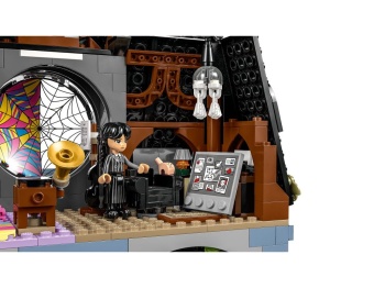 LEGO 76781 Wednesday Pokój Wednesday i Enid