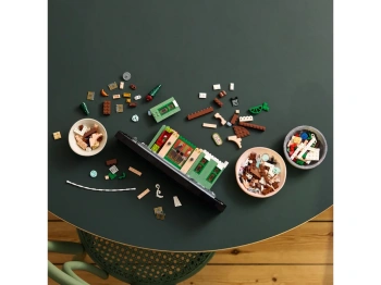 LEGO 10362 Icons Francuska kawiarenka