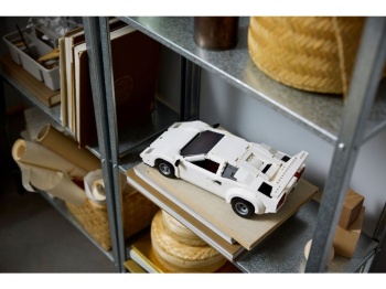 LEGO 10337 Icons Lamborghini Countach 5000 Quattrovalvole