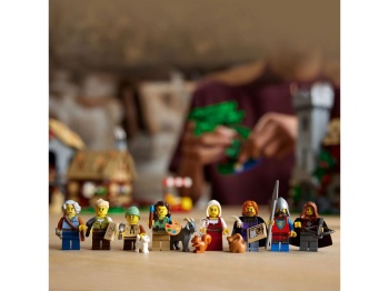 LEGO 10332 Icons Średniowieczny plac miejski