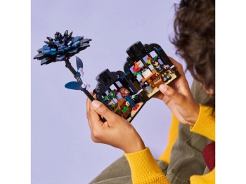 LEGO 76784 Wednesday Kwiat czarnej dalii