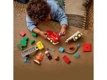 LEGO 10473 DUPLO Wóz strażacki z wężem i strażakiem