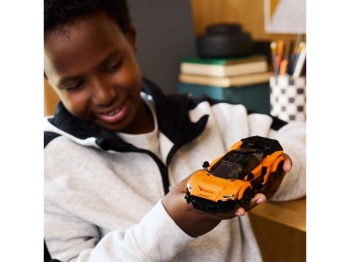 LEGO 77257 Speed Champions McLaren W1