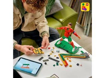 LEGO 43016 EDITIONS Cristiano Ronaldo — piłkarska legenda