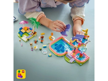 LEGO 42676 Friends Frajda w parku wodnym