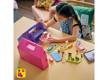 LEGO 42697 Friends Kreatywna walizka z domkiem dla lalek
