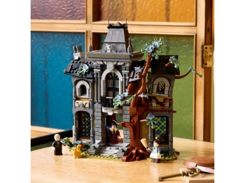 LEGO 11383 Icons Rezydencja burmistrzyni