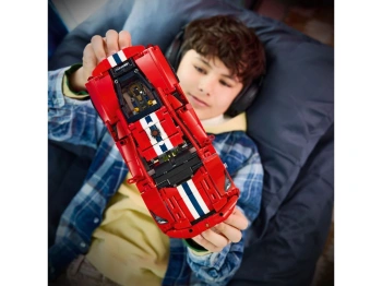 LEGO 42235 Technic Samochód Ferrari 488 Pista
