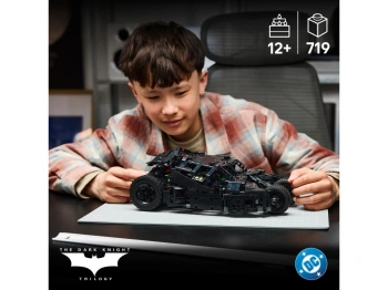 LEGO 42239 Technic Batmobile Tumbler