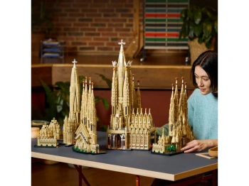 LEGO 21065 Architecture Sagrada Família
