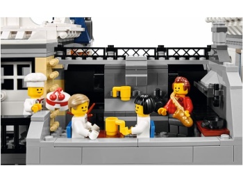  LEGO Creator 10255 Plac Zgromadzeń