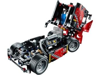  LEGO TECHNIC 42041 Ciężarówka wyścigowa