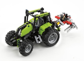 LEGO Technic 9393 Traktor